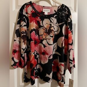 NWT Alfred Dunner colorful floral top. Size XL